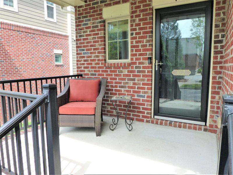 1037 Valleystone Dr, Cary, NC 27519