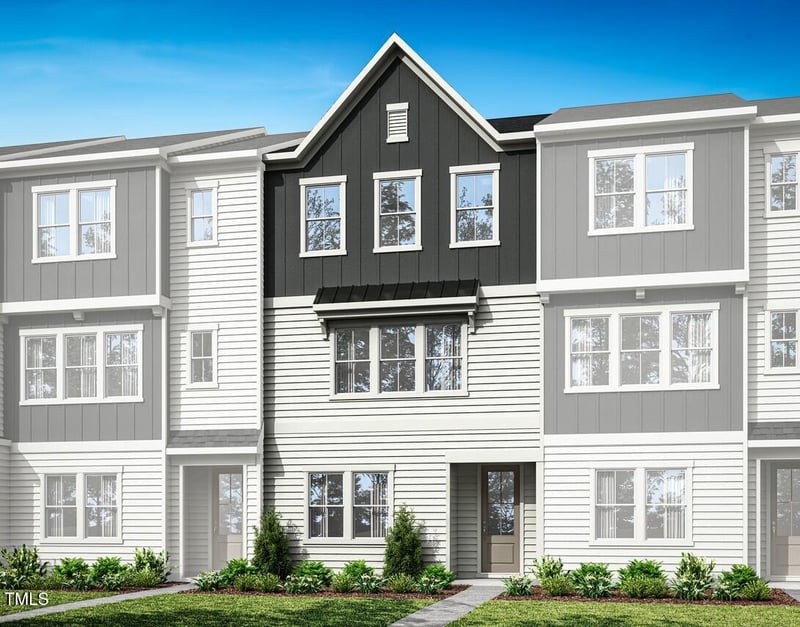 1038 Zelkova Ln, Chapel Hill, NC 27517