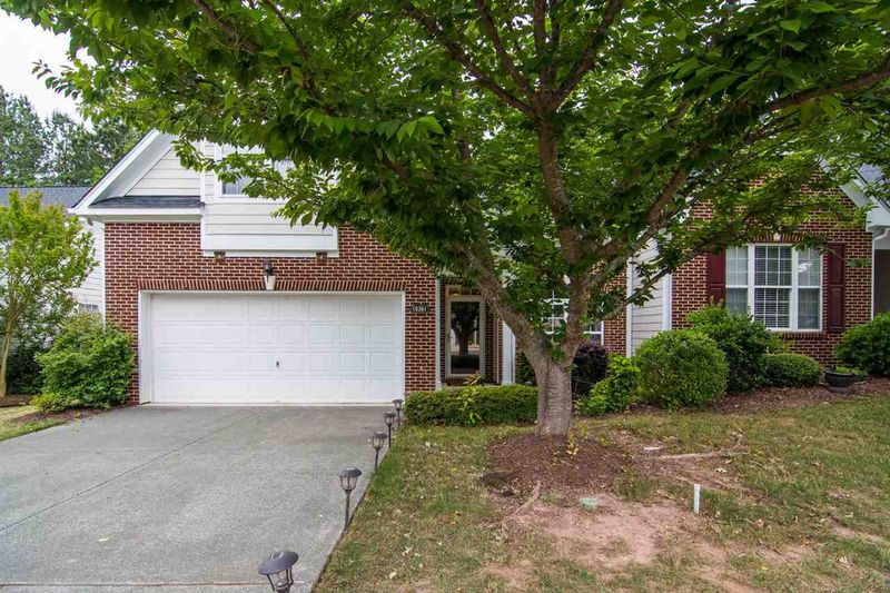 10381 Dapping Dr, Raleigh, NC 27614