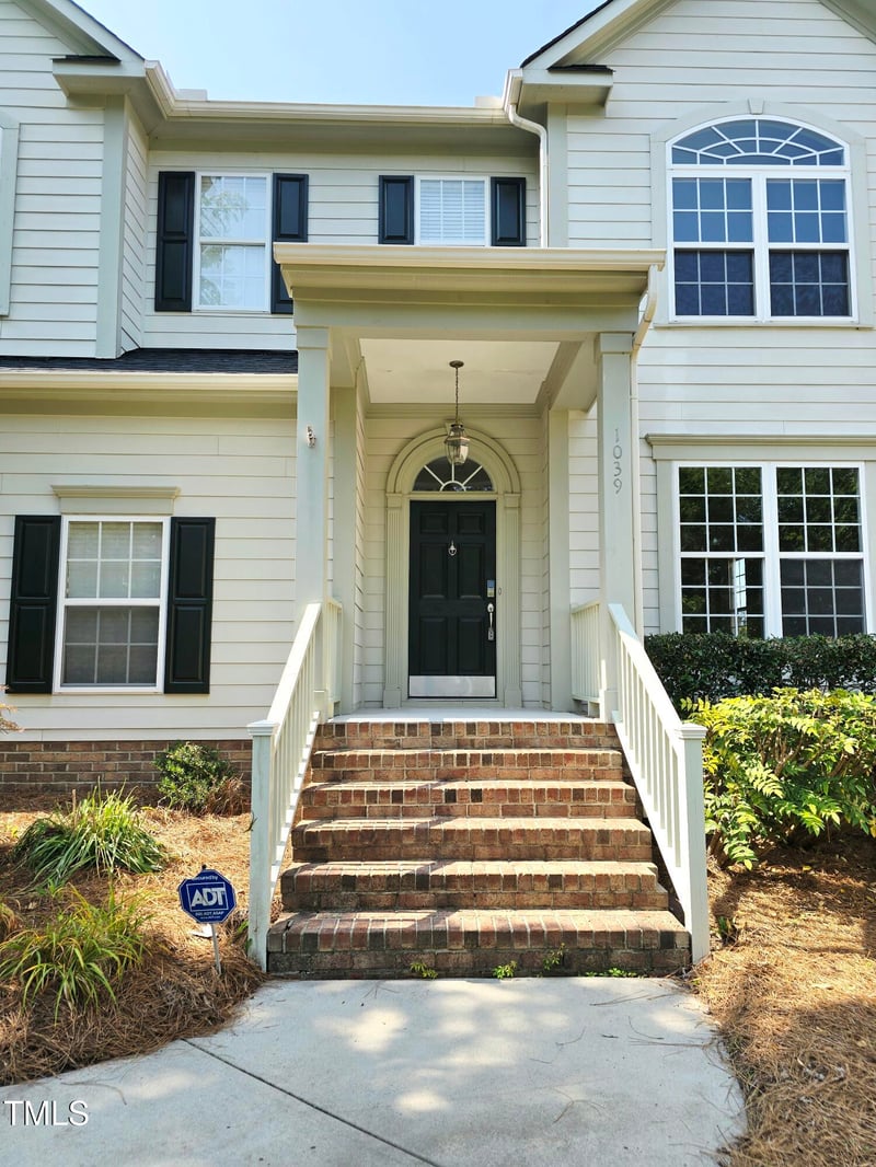1039 Bellenden Dr, Durham, NC 27713