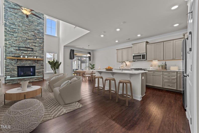 1039 Brockton Dr, Mebane, NC 27302