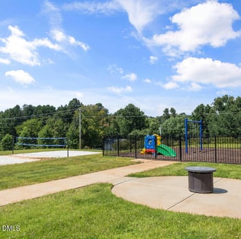 1039 Brockton Dr, Mebane, NC 27302