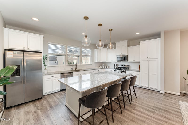1039 Lathrop Ln, Apex, NC 27523
