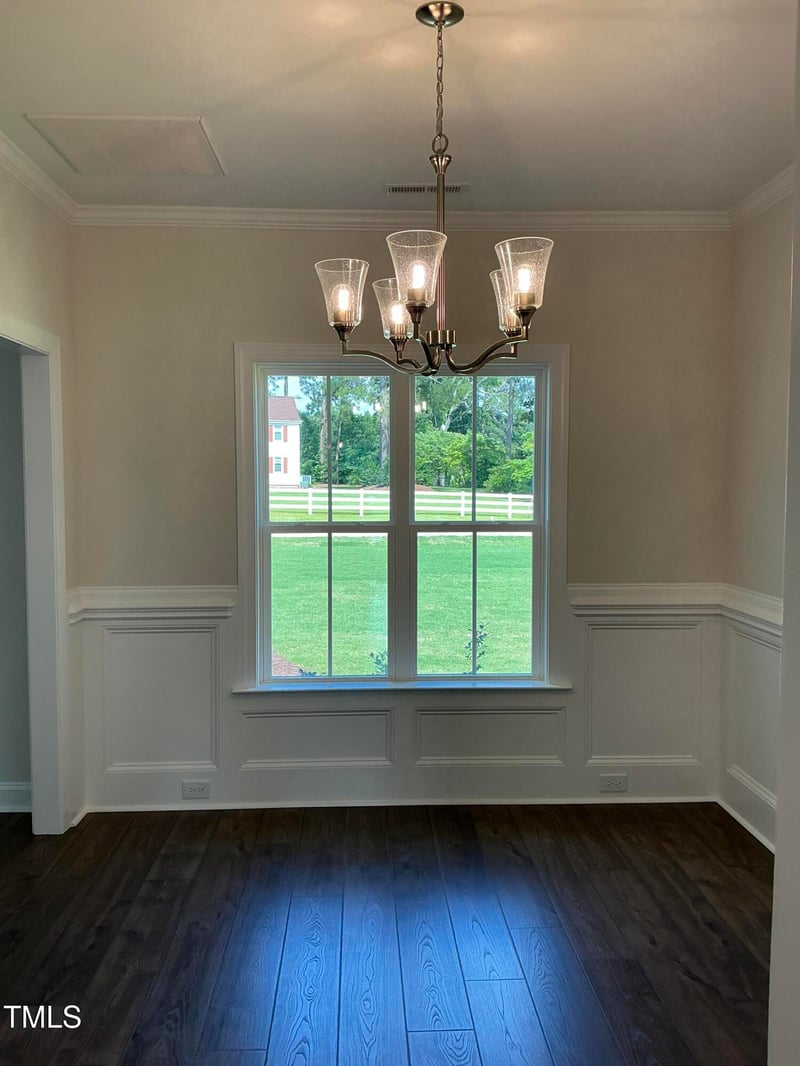 1039 Lincoln St, Benson, NC 27504