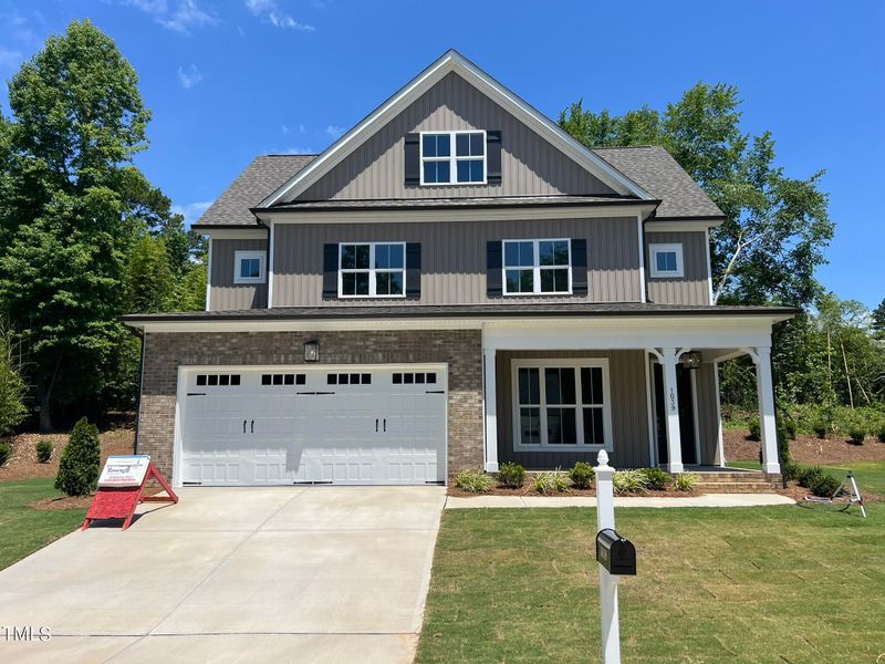 1039 Lukestone Dr, Fuquay Varina, NC 27526