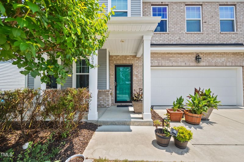 1039 Mclamb Dr, Durham, NC 27703