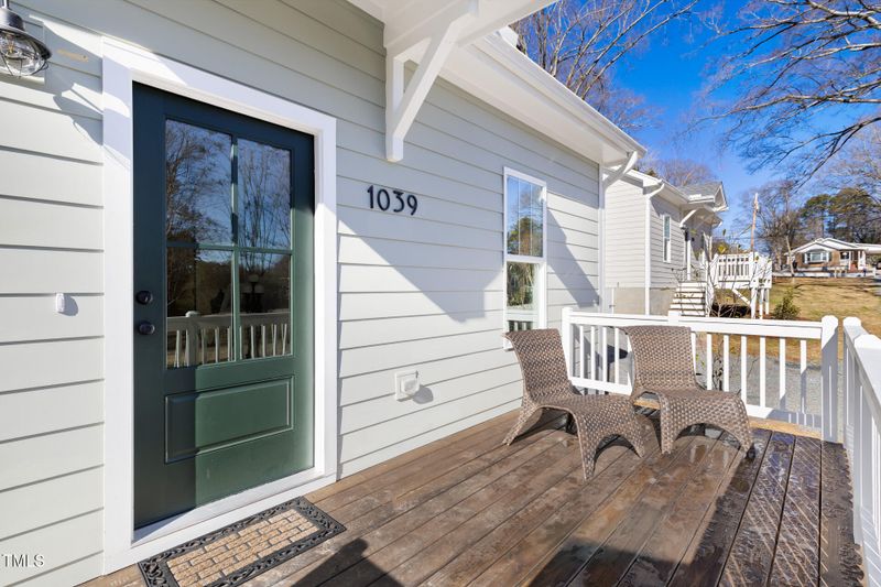 1039 W Murray Ave, Durham, NC 27704