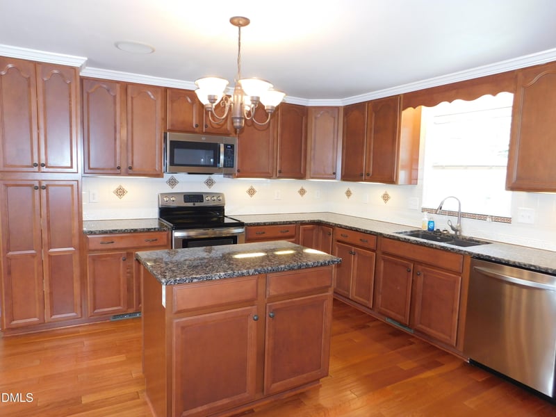 10392 Nash St, Middlesex, NC 27557