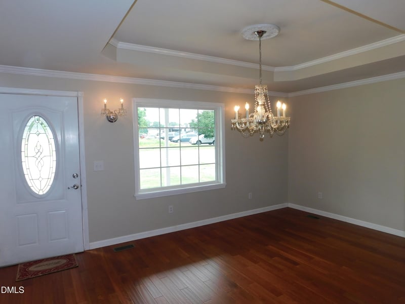 10392 Nash St, Middlesex, NC 27557