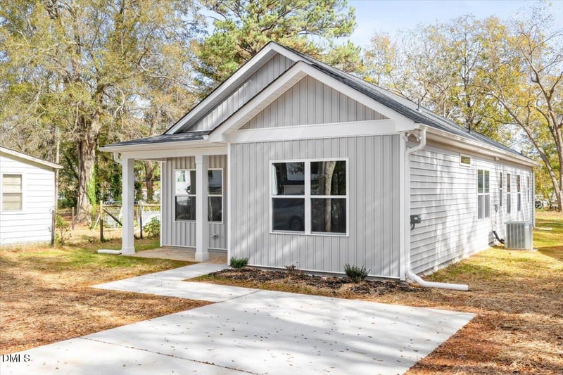 10393 Spruce St, Middlesex, NC 27557