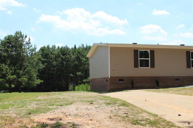 10395 Smith Rd, Middlesex, NC 27557
