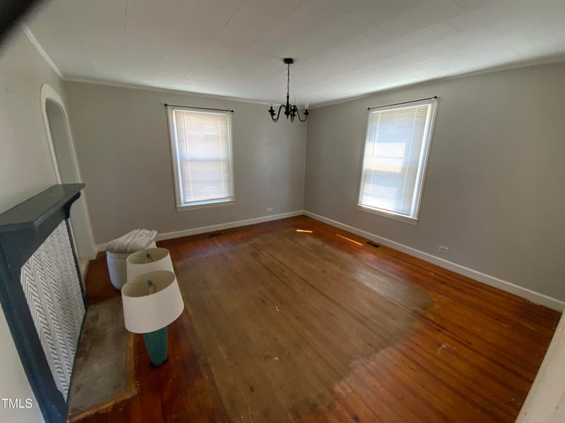104 16th St, Erwin, NC 28339