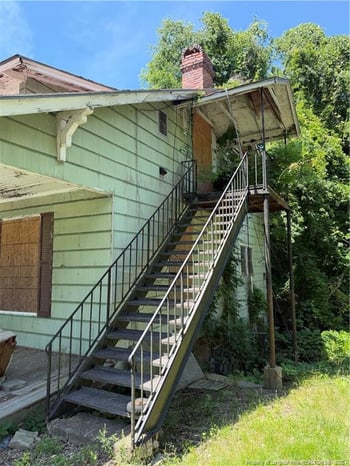 104 17th St, Erwin, NC 28339