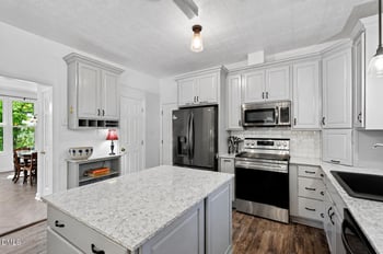 104 Acadia Ct, Cary, NC 27513