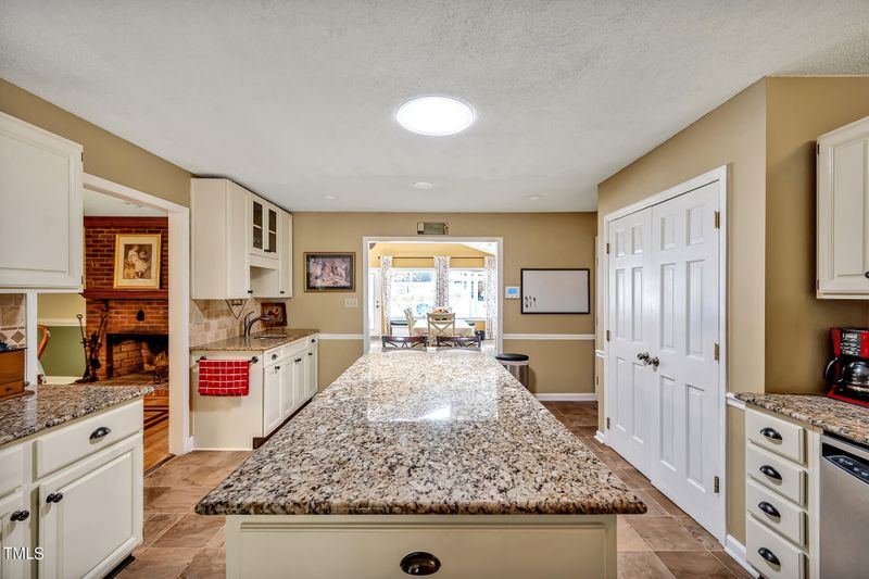 104 Amity Dr, Knightdale, NC 27545