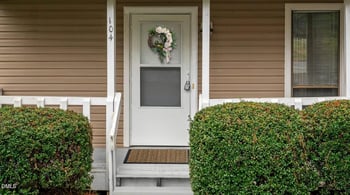 104 Arbuckle Ln, Cary, NC 27511