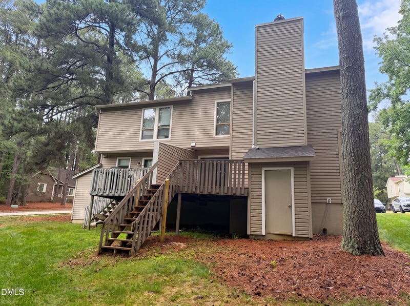 104 Arbuckle Ln, Cary, NC 27511