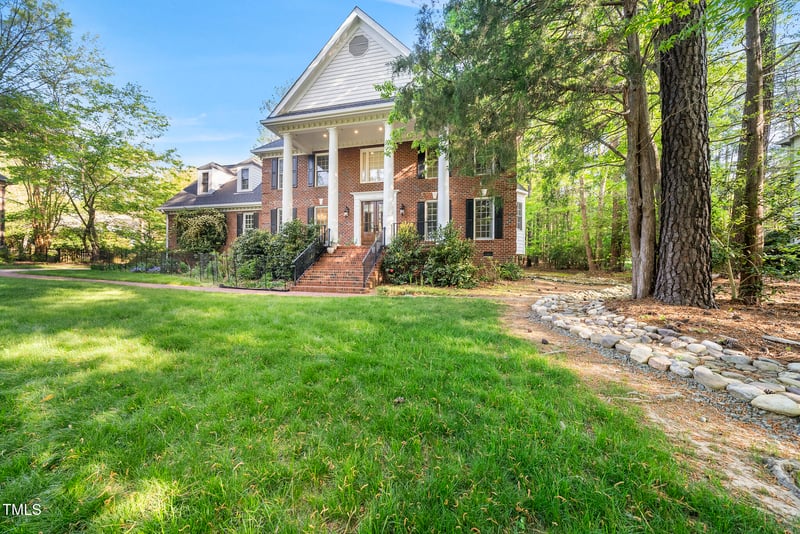 104 Arcadia Ln, Chapel Hill, NC 27514