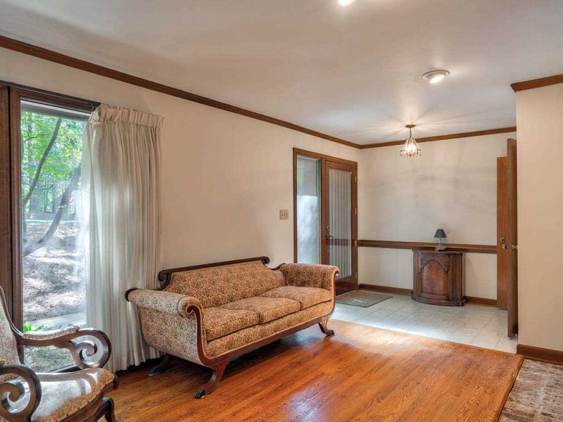 104 Artillery Ln, Raleigh, NC 27615