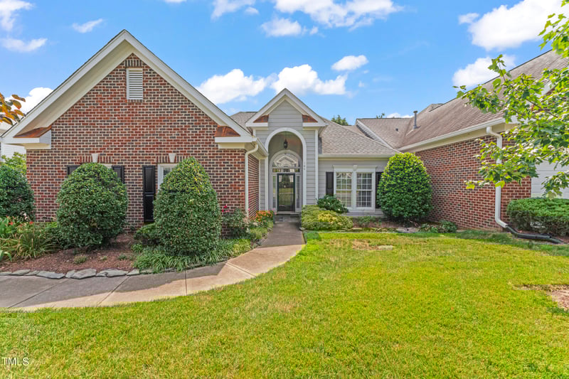 104 Ashmore Dr, Cary, NC 27519