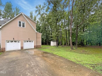 104 Avenel Ln, Clayton, NC 27527