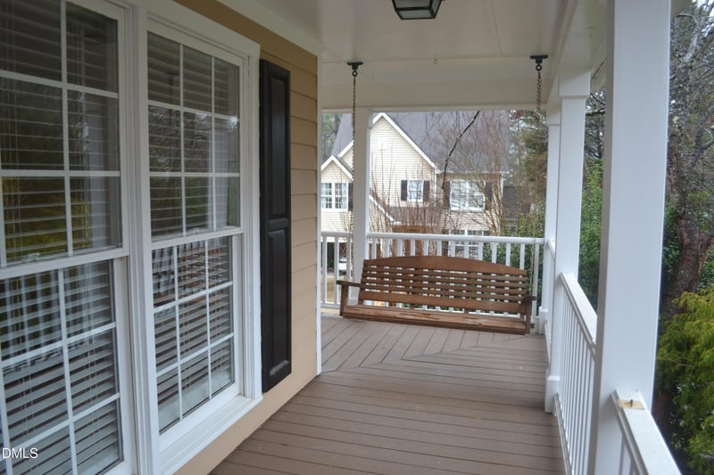 104 Ayelsford Dr, Cary, NC 27518