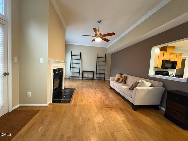 104 Ayelsford Dr, Cary, NC 27518