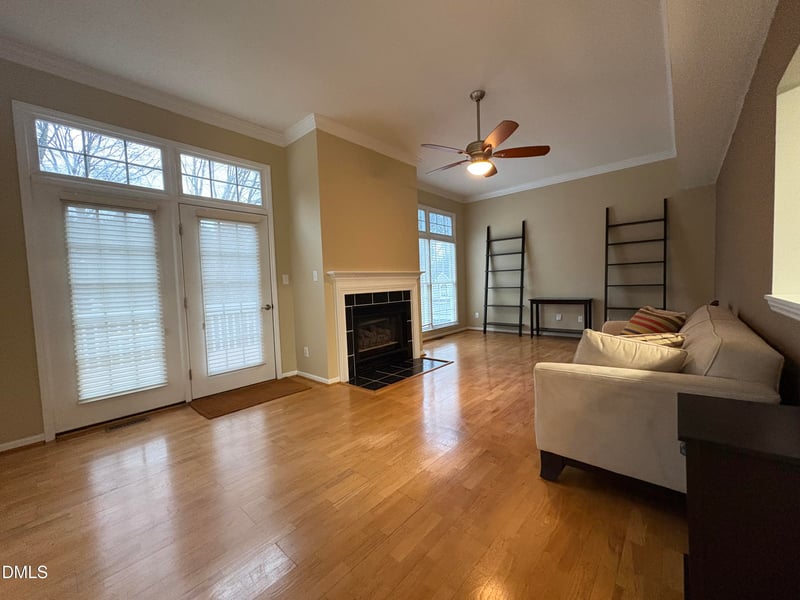 104 Ayelsford Dr, Cary, NC 27518