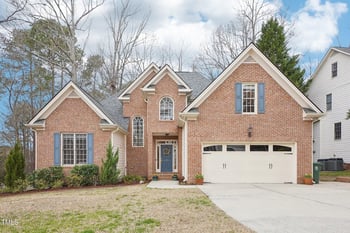 104 Barnes Spring Ct, Cary, NC 27519