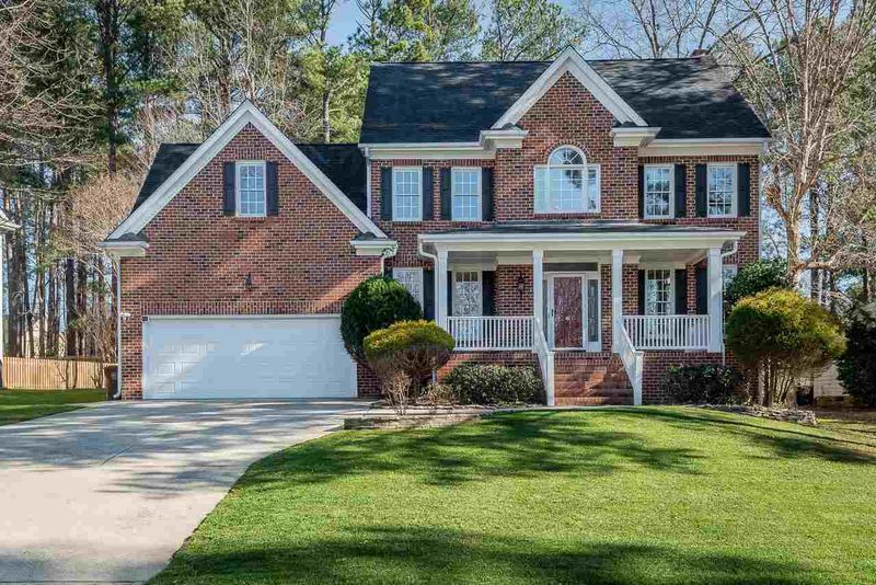 104 Barriedale Cir, Cary, NC 27519