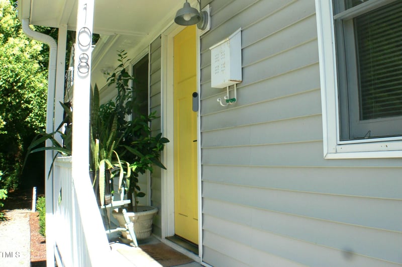 104 Bart St, Raleigh, NC 27610