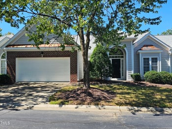 104 Beeley Ct, Cary, NC 27519