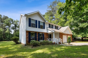 104 Benedict Ln, Raleigh, NC 27614