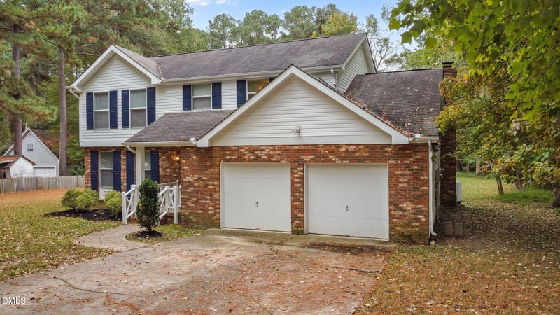 104 Benedict Ln, Raleigh, NC 27614