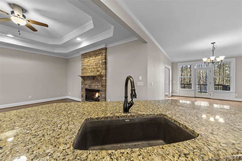 104 Benwell Ct, Cary, NC 27519