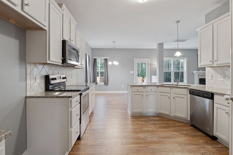104 Bethany Cir, Angier, NC 27501