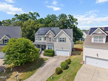 104 Big Laurel Ct, Holly Springs, NC 27540