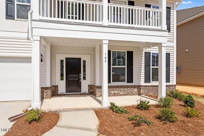 104 Black Walnut Dr, Garner, NC 27529