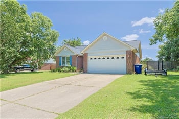 104 Blue Jay Ct, Fayetteville, NC 28306