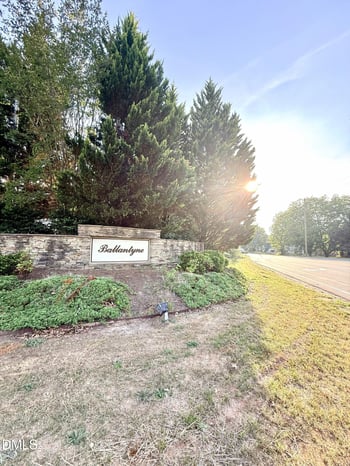 104 Bonterra Dr, Youngsville, NC 27596
