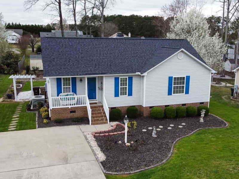 104 Brandon Dr, Clayton, NC 27520