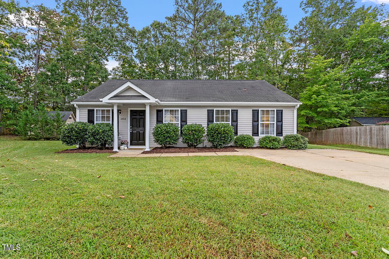 104 Braxberry Way, Holly Springs, NC 27540