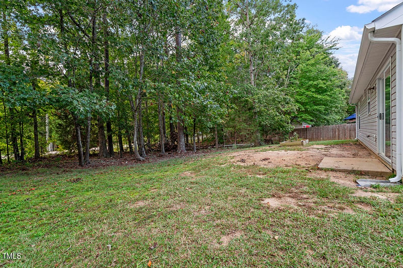 104 Braxberry Way, Holly Springs, NC 27540