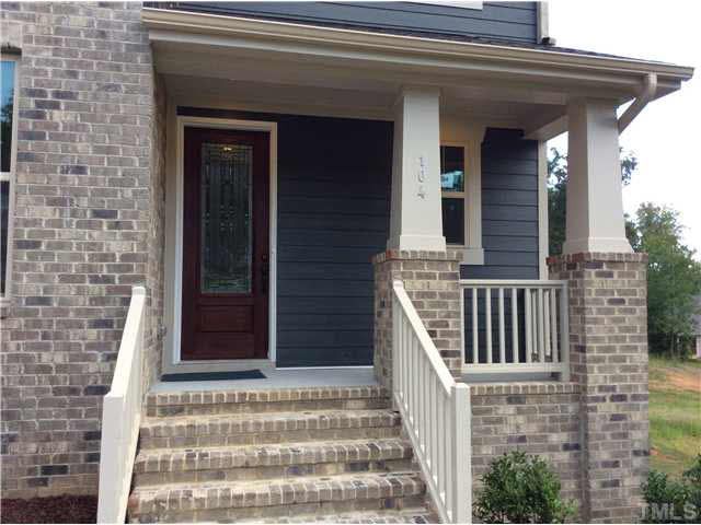 104 Bridgewater Ct, Chapel Hill, NC 27517