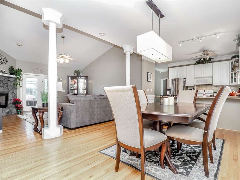 104 Brigsley Cir, Clayton, NC 27527