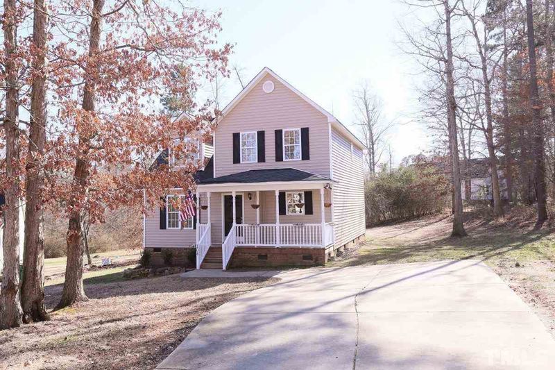 104 Browning Ct, Clayton, NC 27520