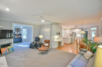 104 Buckeye Ln, Chapel Hill, NC 27516
