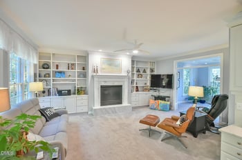 104 Buckeye Ln, Chapel Hill, NC 27516