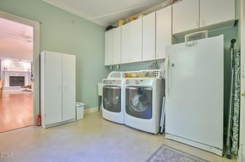 104 Buckeye Ln, Chapel Hill, NC 27516