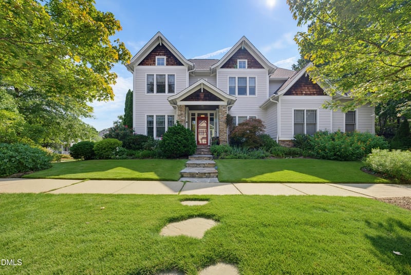 104 Buckner Ln, Chapel Hill, NC 27517